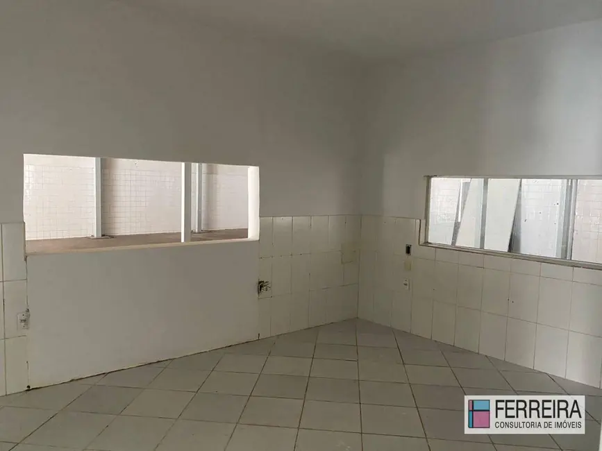 Foto 3 de Casa para alugar, 650m2 em Imbuí, Salvador - BA