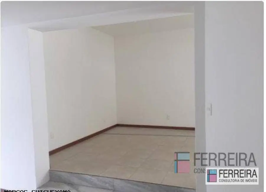 Casa à venda e para alugar, 348m2 em Graça, Salvador - BA - imagem 4 Foto 4 de Casa à venda e para alugar, 348m2 em Graça, Salvador - BA