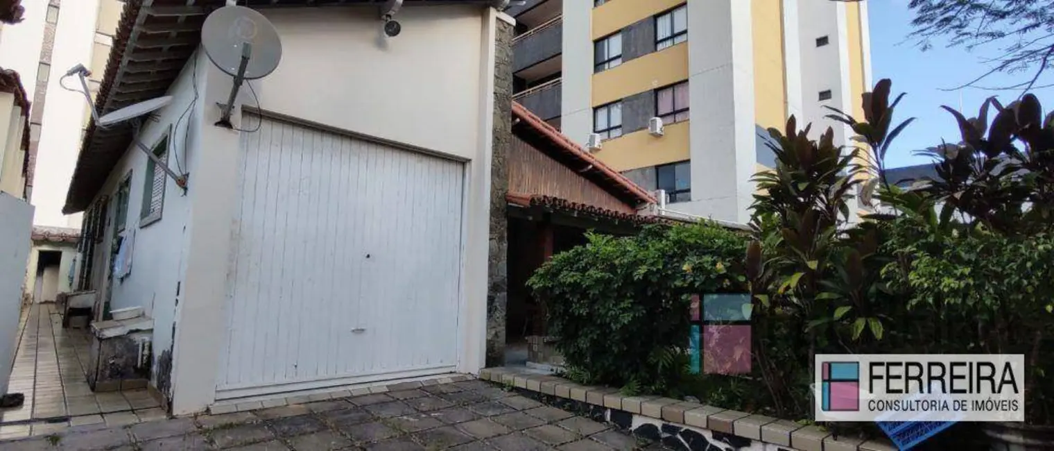 Foto 2 de Casa com 4 quartos à venda, 360m2 em Pituba, Salvador - BA