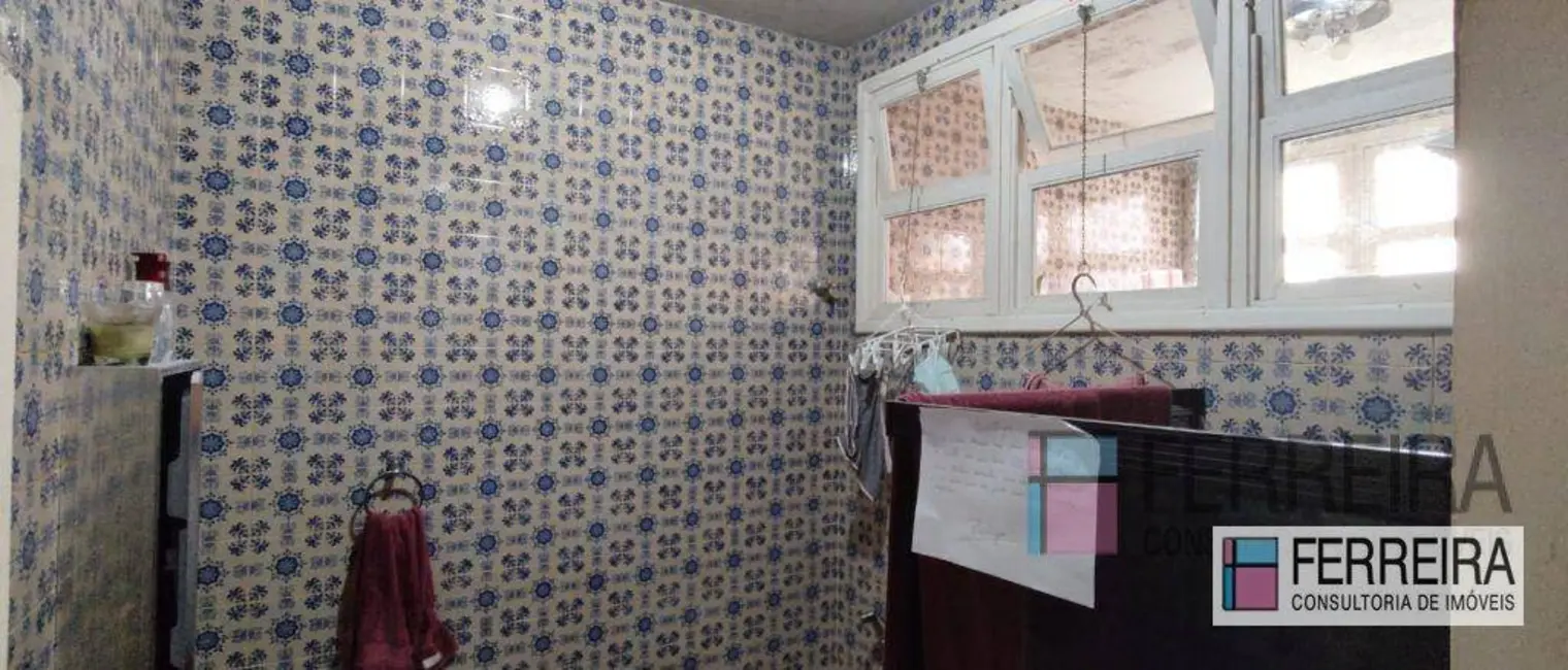 Casa com 4 quartos à venda, 360m2 em Pituba, Salvador - BA - imagem 7 Foto 7 de Casa com 4 quartos à venda, 360m2 em Pituba, Salvador - BA