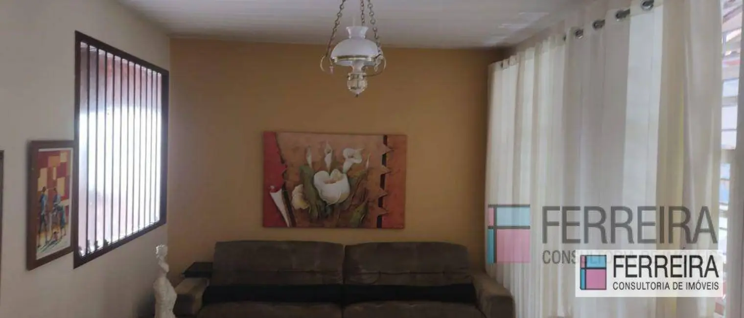 Casa com 4 quartos à venda, 360m2 em Pituba, Salvador - BA - imagem 6 Foto 6 de Casa com 4 quartos à venda, 360m2 em Pituba, Salvador - BA