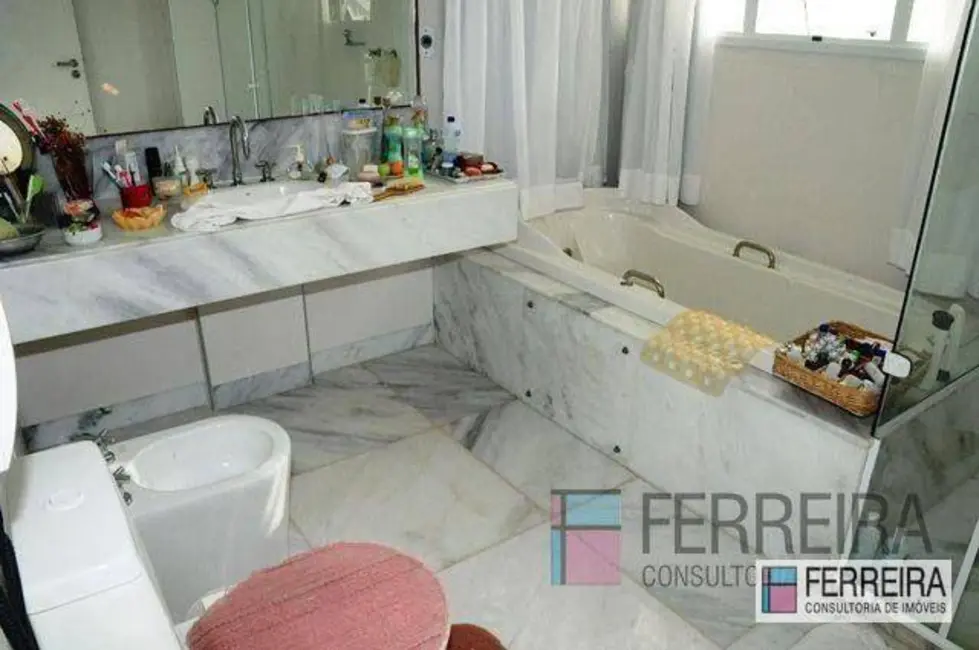 Foto 2 de Casa de Condomínio com 6 quartos à venda, 1450m2 em Lauro De Freitas - BA