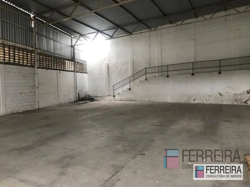 Armazém / Galpão para alugar, 375m2 em Granjas Rurais Presidente Vargas, Salvador - BA - imagem 3 Foto 3 de Armazém / Galpão para alugar, 375m2 em Granjas Rurais Presidente Vargas, Salvador - BA