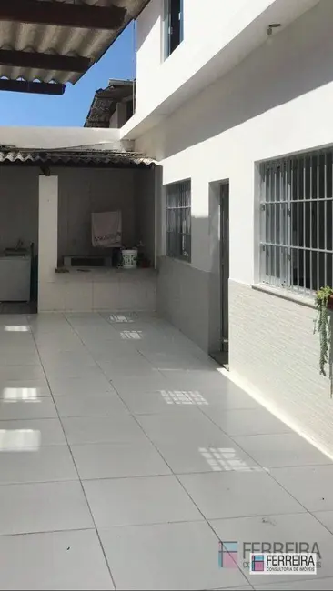 Casa com 3 quartos à venda, 360m2 em Candeal, Salvador - BA - imagem 7 Foto 7 de Casa com 3 quartos à venda, 360m2 em Candeal, Salvador - BA