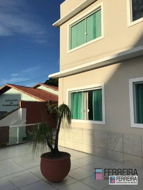 Casa com 3 quartos à venda, 360m2 em Candeal, Salvador - BA - imagem 5 Foto 5 de Casa com 3 quartos à venda, 360m2 em Candeal, Salvador - BA