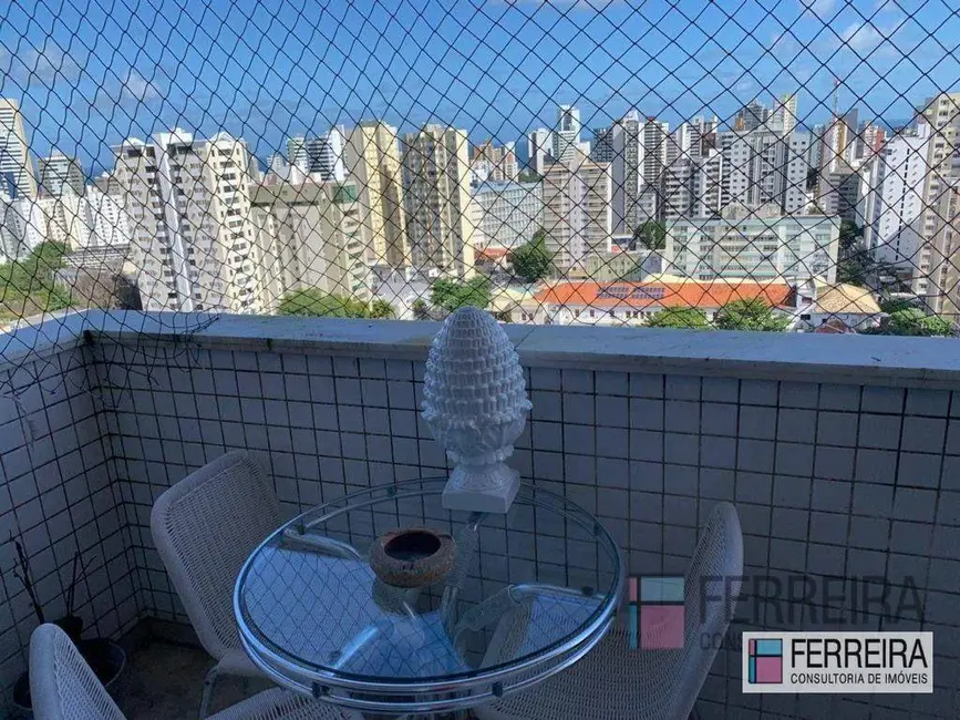 Apartamento com 4 quartos à venda, 200m2 em Canela, Salvador - BA - imagem 6 Foto 6 de Apartamento com 4 quartos à venda, 200m2 em Canela, Salvador - BA