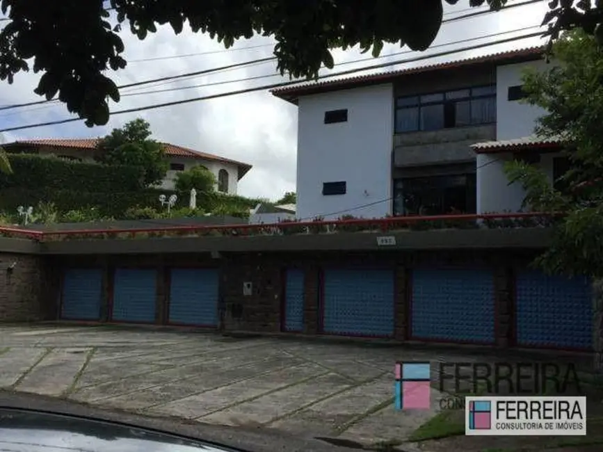 Foto 1 de Casa com 6 quartos à venda e para alugar, 1600m2 em Itaigara, Salvador - BA