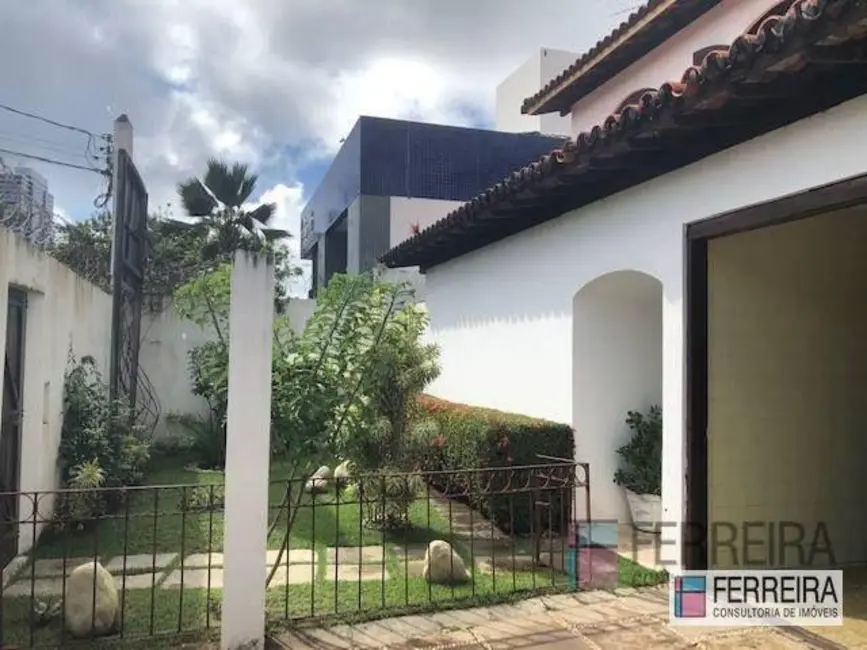 Casa com 5 quartos à venda, 420m2 em Caminho das Árvores, Salvador - BA - imagem 4 Foto 4 de Casa com 5 quartos à venda, 420m2 em Caminho das Árvores, Salvador - BA
