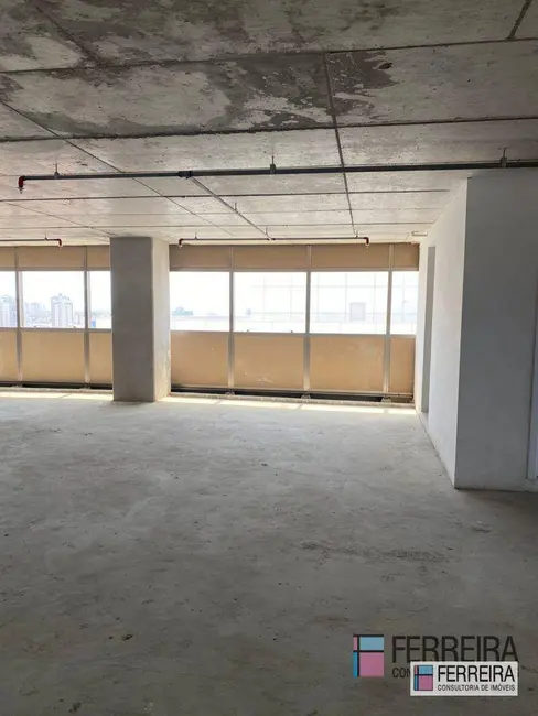 Sala Comercial para alugar, 850m2 em Costa Azul, Salvador - BA - imagem 2 Foto 2 de Sala Comercial para alugar, 850m2 em Costa Azul, Salvador - BA