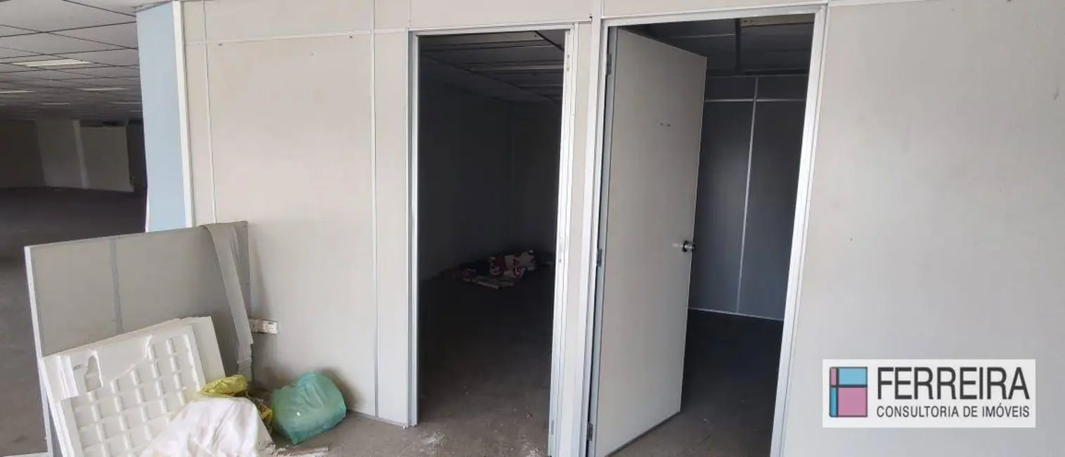 Sala Comercial para alugar, 320m2 em Caminho das Árvores, Salvador - BA - imagem 3 Foto 3 de Sala Comercial para alugar, 320m2 em Caminho das Árvores, Salvador - BA