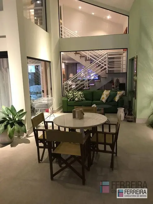 Casa com 4 quartos à venda, 580m2 em Caminho das Árvores, Salvador - BA - imagem 4 Foto 4 de Casa com 4 quartos à venda, 580m2 em Caminho das Árvores, Salvador - BA