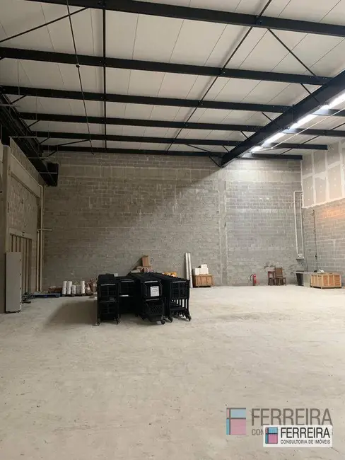 Foto 2 de Loja para alugar, 97m2 em Piatã, Salvador - BA