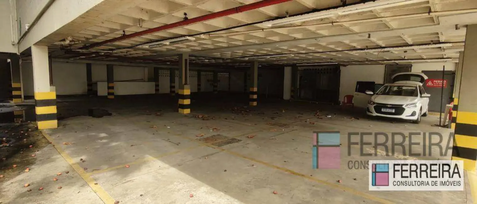 Loja para alugar, 1135m2 em Itapuã, Salvador - BA - imagem 6 Foto 6 de Loja para alugar, 1135m2 em Itapuã, Salvador - BA