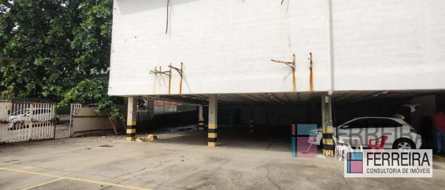 Loja para alugar, 1135m2 em Itapuã, Salvador - BA - imagem 7 Foto 7 de Loja para alugar, 1135m2 em Itapuã, Salvador - BA