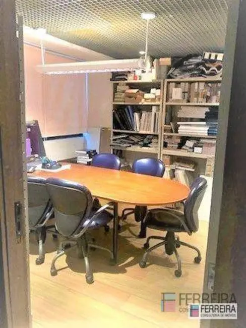 Sala Comercial à venda, 314m2 em Rio Vermelho, Salvador - BA - imagem 8 Foto 8 de Sala Comercial à venda, 314m2 em Rio Vermelho, Salvador - BA