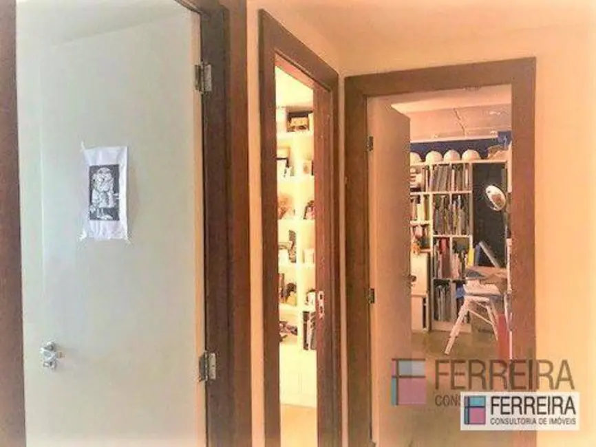 Sala Comercial à venda, 314m2 em Rio Vermelho, Salvador - BA - imagem 9 Foto 9 de Sala Comercial à venda, 314m2 em Rio Vermelho, Salvador - BA