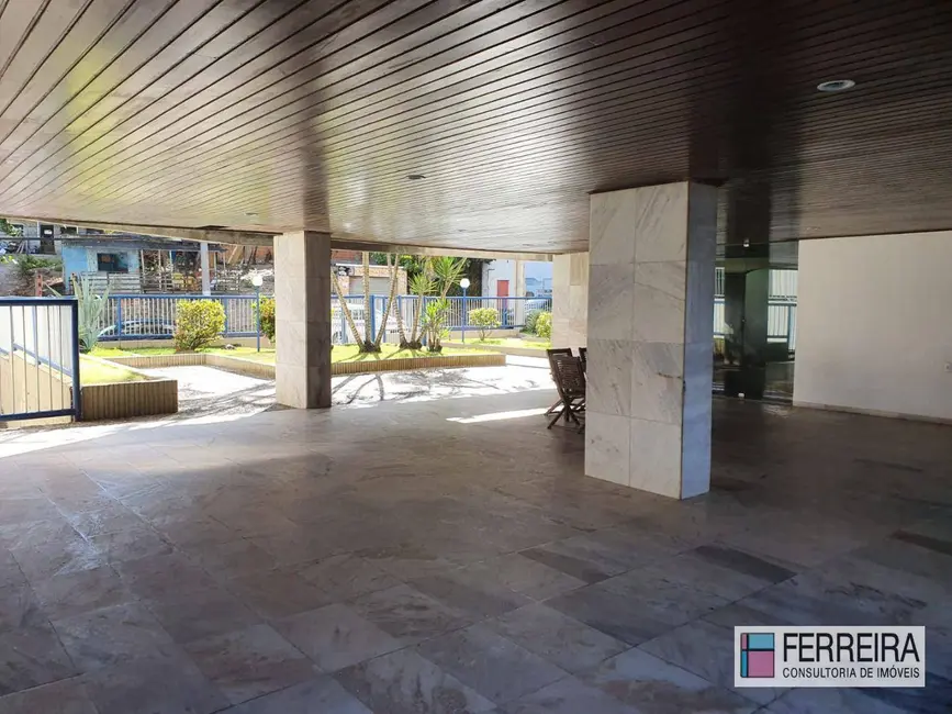Foto 4 de Apartamento com 4 quartos à venda, 230m2 em Armação, Salvador - BA
