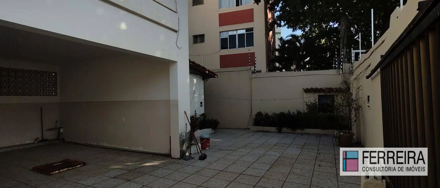 Foto 6 de Casa com 4 quartos à venda, 559m2 em Costa Azul, Salvador - BA