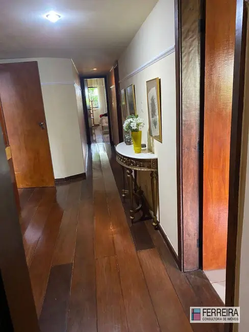 Foto 5 de Apartamento com 4 quartos à venda, 267m2 em Ondina, Salvador - BA