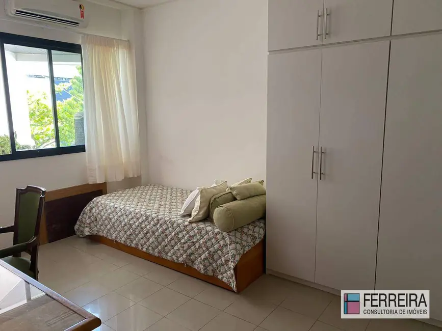 Foto 8 de Apartamento com 4 quartos à venda, 267m2 em Ondina, Salvador - BA