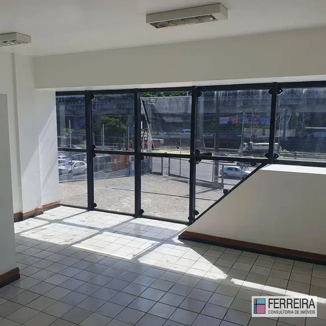 Loja para alugar, 2500m2 em Brotas, Salvador - BA - imagem 8 Foto 8 de Loja para alugar, 2500m2 em Brotas, Salvador - BA