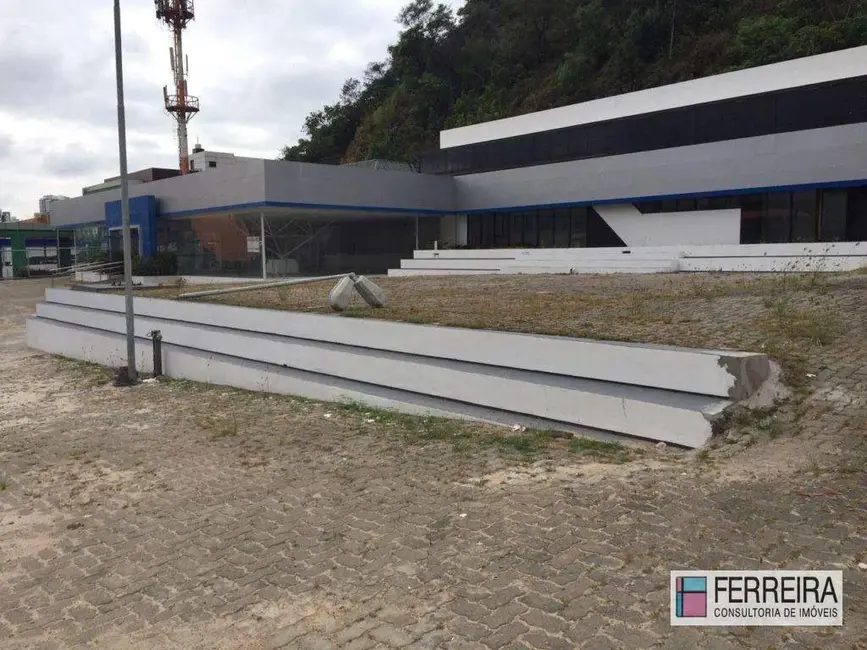 Foto 2 de Loja para alugar, 2500m2 em Brotas, Salvador - BA