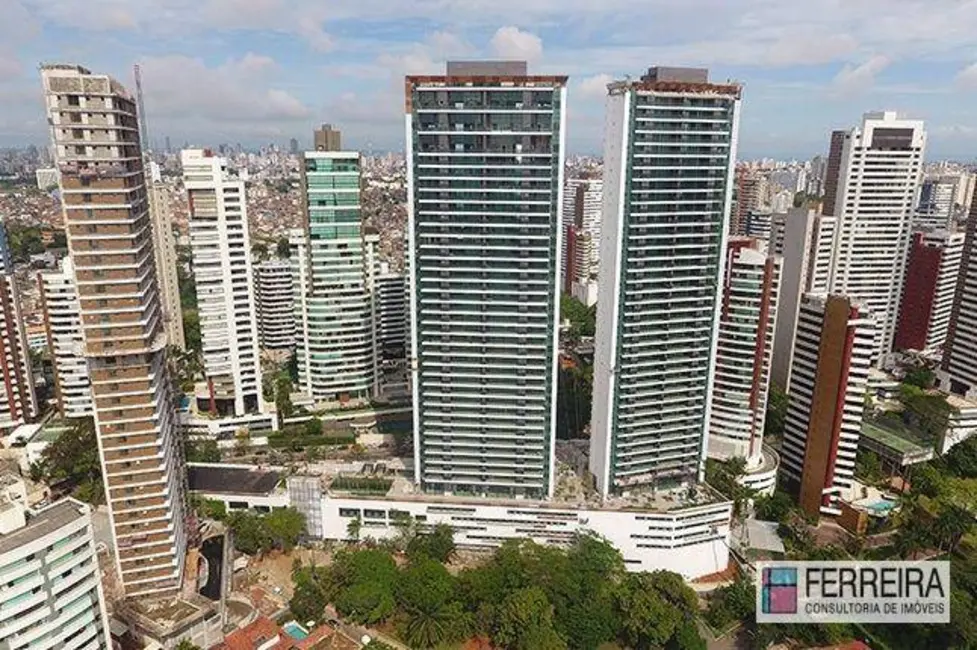 Apartamento com 4 quartos à venda, 230m2 em Horto Florestal, Salvador - BA - imagem 4 Foto 4 de Apartamento com 4 quartos à venda, 230m2 em Horto Florestal, Salvador - BA