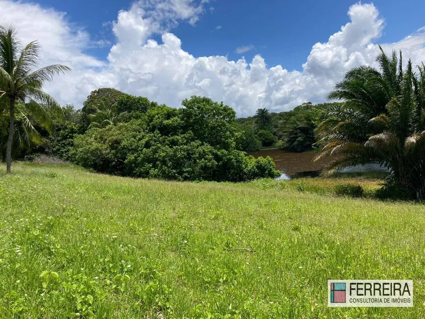 Foto 2 de Terreno / Lote à venda, 123000m2 em Camacari - BA