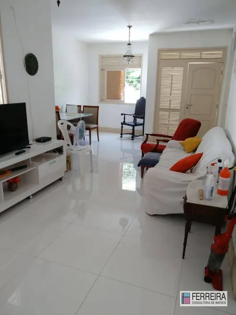Casa com 6 quartos à venda, 390m2 em Pituba, Salvador - BA - imagem 5 Foto 5 de Casa com 6 quartos à venda, 390m2 em Pituba, Salvador - BA