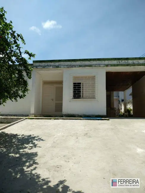 Casa com 6 quartos à venda, 390m2 em Pituba, Salvador - BA - imagem 9 Foto 9 de Casa com 6 quartos à venda, 390m2 em Pituba, Salvador - BA