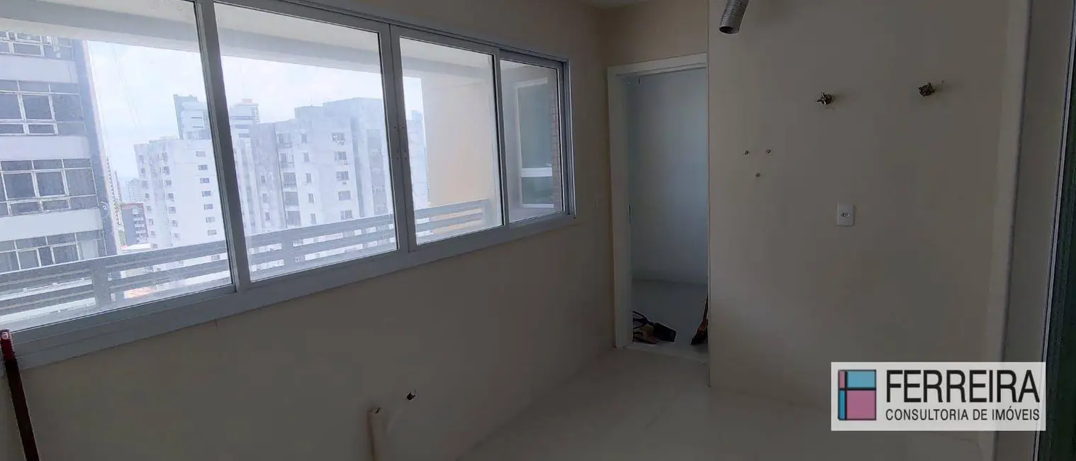 Apartamento com 4 quartos à venda, 261m2 em Graça, Salvador - BA - imagem 6 Foto 6 de Apartamento com 4 quartos à venda, 261m2 em Graça, Salvador - BA