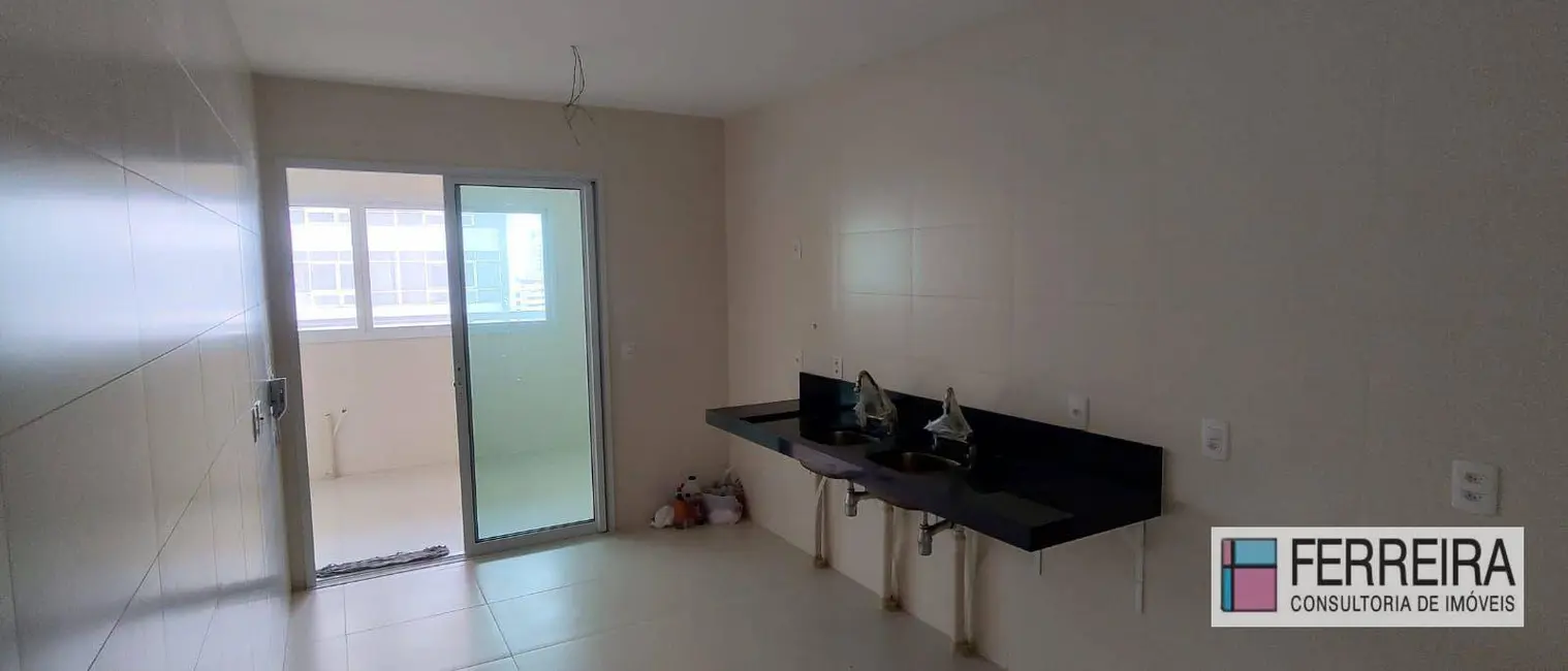 Apartamento com 4 quartos à venda, 261m2 em Graça, Salvador - BA - imagem 7 Foto 7 de Apartamento com 4 quartos à venda, 261m2 em Graça, Salvador - BA