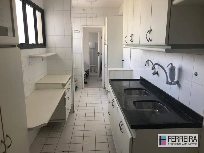 Apartamento com 4 quartos à venda e para alugar, 125m2 em Pituba, Salvador - BA - imagem 5 Foto 5 de Apartamento com 4 quartos à venda e para alugar, 125m2 em Pituba, Salvador - BA