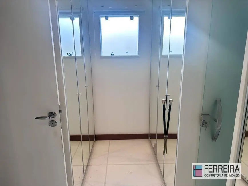 Casa com 5 quartos à venda, 857m2 em Camacari - BA - imagem 5 Foto 5 de Casa com 5 quartos à venda, 857m2 em Camacari - BA