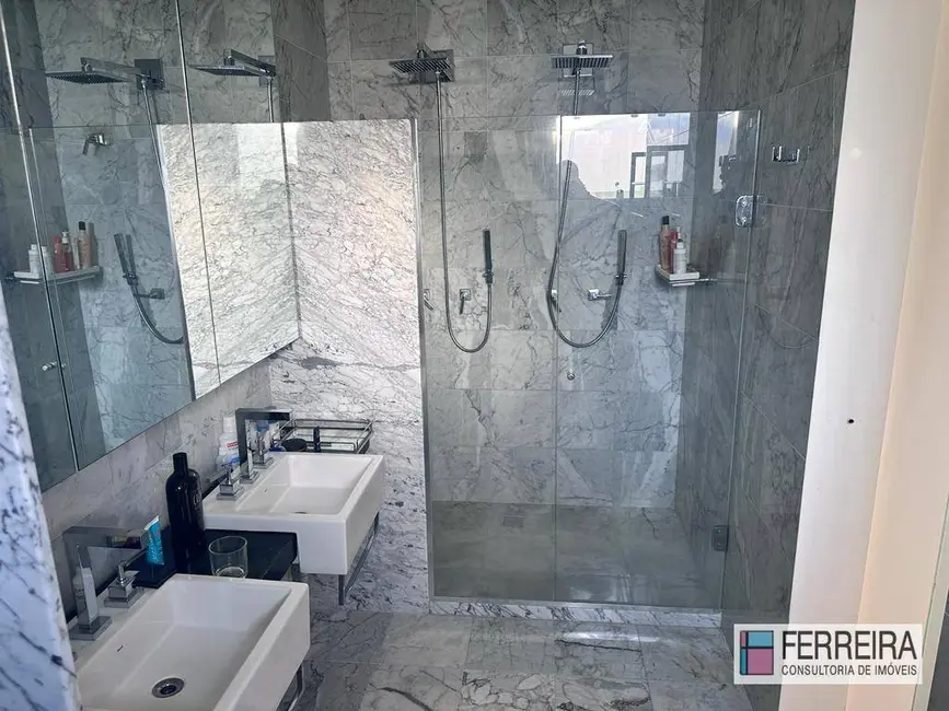 Casa com 5 quartos à venda, 857m2 em Camacari - BA - imagem 6 Foto 6 de Casa com 5 quartos à venda, 857m2 em Camacari - BA