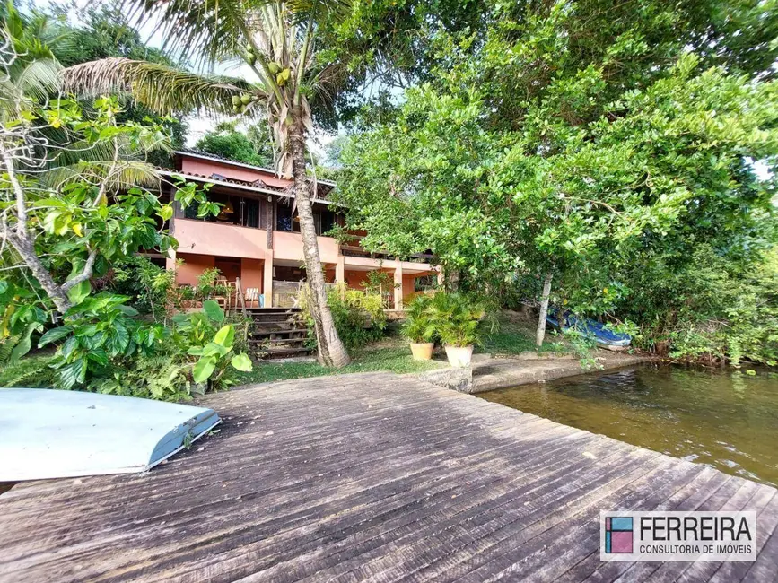 Foto 3 de Casa com 3 quartos à venda, 950m2 em Camacari - BA