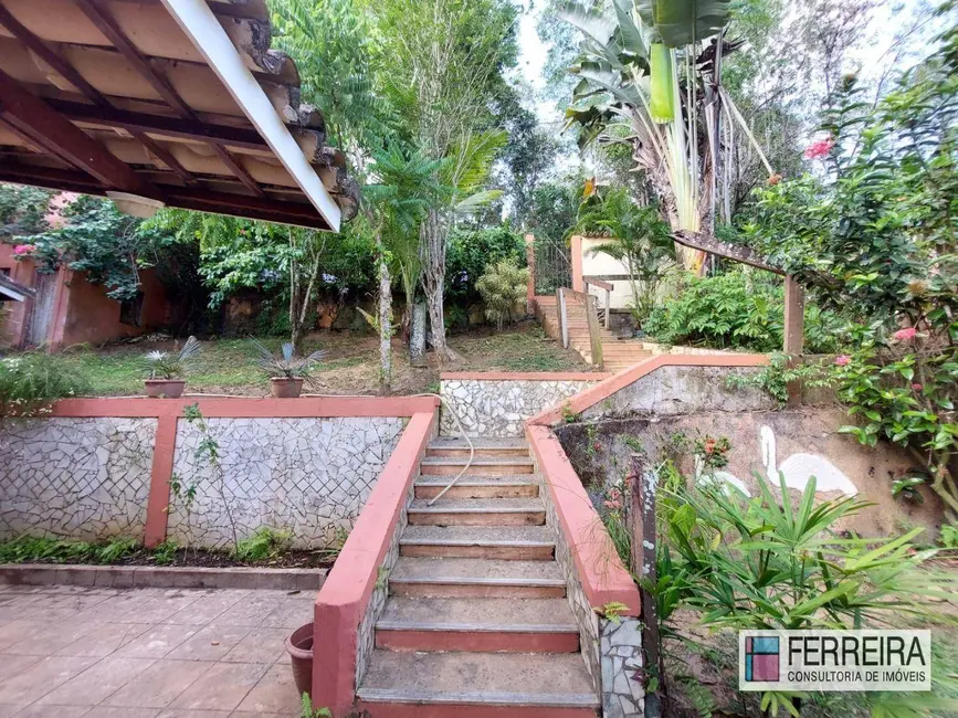 Foto 9 de Casa com 3 quartos à venda, 950m2 em Camacari - BA