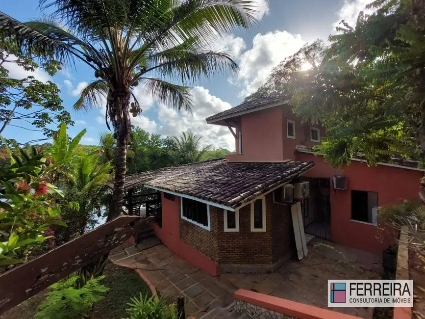 Foto 4 de Casa com 3 quartos à venda, 950m2 em Camacari - BA