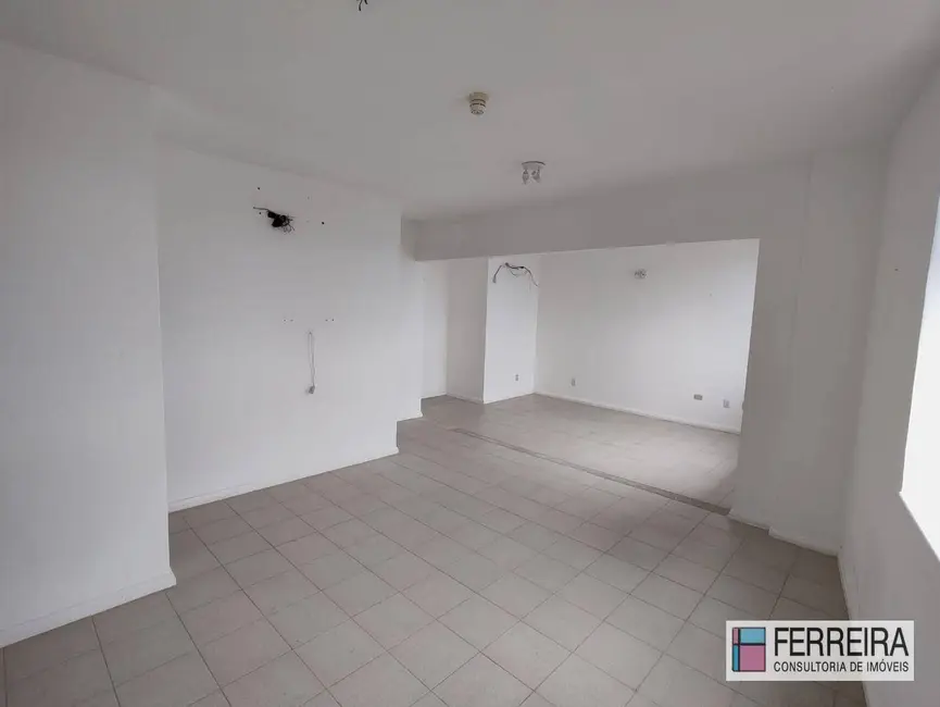 Sala Comercial para alugar, 53m2 em Ondina, Salvador - BA - imagem 5 Foto 5 de Sala Comercial para alugar, 53m2 em Ondina, Salvador - BA