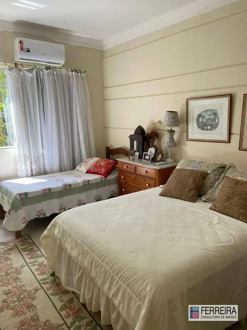 Foto 6 de Casa com 5 quartos à venda, 900m2 em Santa Mônica, Feira De Santana - BA