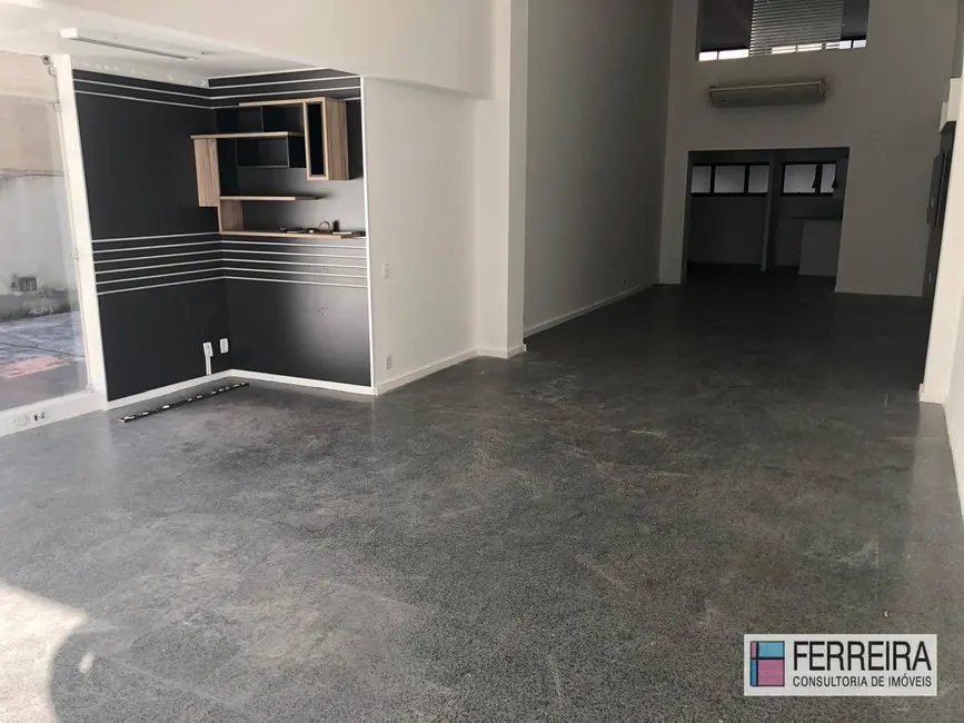 Foto 2 de Loja para alugar, 130m2 em Amaralina, Salvador - BA