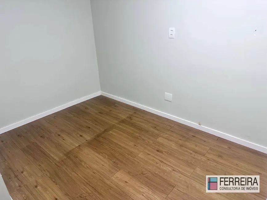 Sala Comercial à venda, 450m2 em São Cristóvão, Salvador - BA - imagem 4 Foto 4 de Sala Comercial à venda, 450m2 em São Cristóvão, Salvador - BA