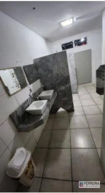 Loja para alugar, 960m2 em Itapuã, Salvador - BA - imagem 4 Foto 4 de Loja para alugar, 960m2 em Itapuã, Salvador - BA