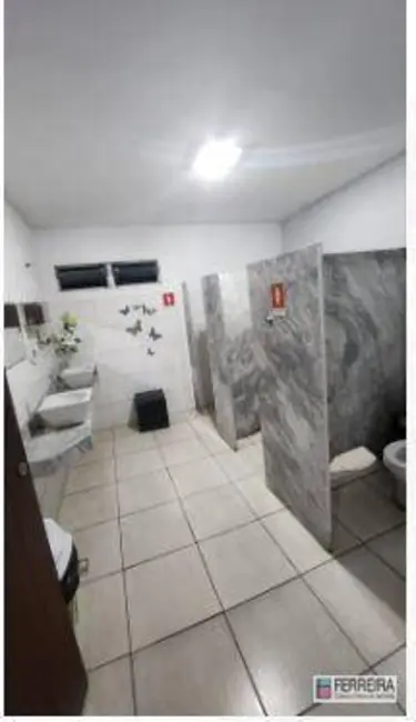 Loja para alugar, 960m2 em Itapuã, Salvador - BA - imagem 5 Foto 5 de Loja para alugar, 960m2 em Itapuã, Salvador - BA