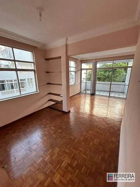 Apartamento com 3 quartos à venda, 100m2 em Barra, Salvador - BA - imagem 7 Foto 7 de Apartamento com 3 quartos à venda, 100m2 em Barra, Salvador - BA