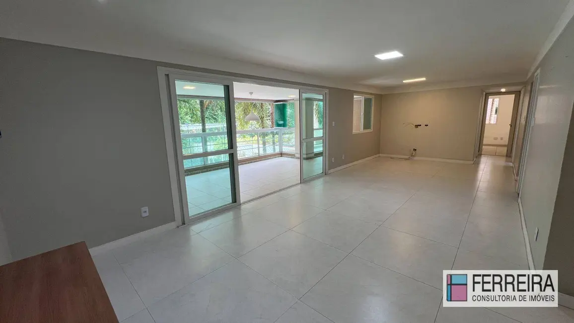 Foto 1 de Apartamento com 3 quartos à venda, 143m2 em Barra, Salvador - BA