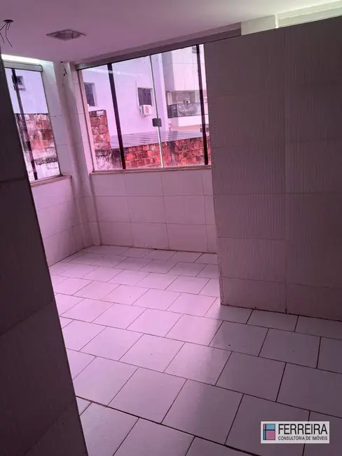 Foto 9 de Casa com 5 quartos para alugar, 270m2 em Vitória, Salvador - BA