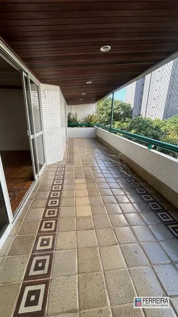 Foto 14 de Apartamento com 5 quartos para alugar, 450m2 em Horto Florestal, Salvador - BA