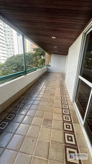 Foto 15 de Apartamento com 5 quartos para alugar, 450m2 em Horto Florestal, Salvador - BA