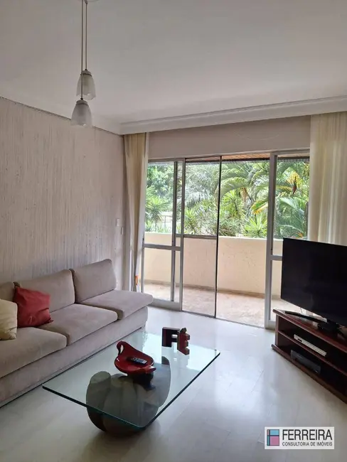 Apartamento com 3 quartos à venda, 159m2 em Itaigara, Salvador - BA - imagem 3 Foto 3 de Apartamento com 3 quartos à venda, 159m2 em Itaigara, Salvador - BA